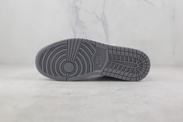 Air Jordan 1 Low Stealth Grey White Sail 553558-053 - Image 5