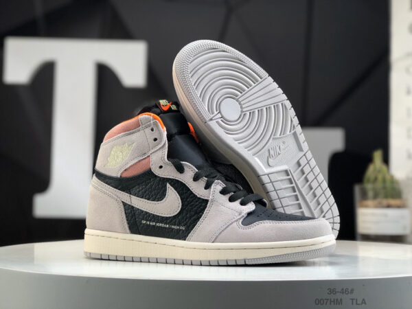 Air Jordan 1 Retro High OG 'Neutral Grey' 555088-018 - Image 6