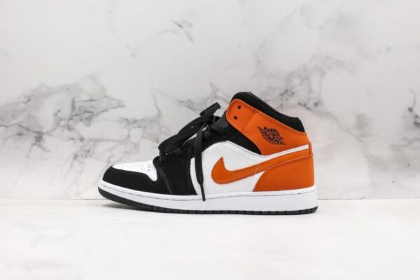 Air Jordan 1 Mid 'Shattered Backboard' 554724-058 - Image 3