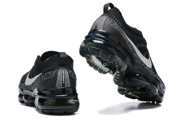 Nike Vapormax Flyknit - Image 5