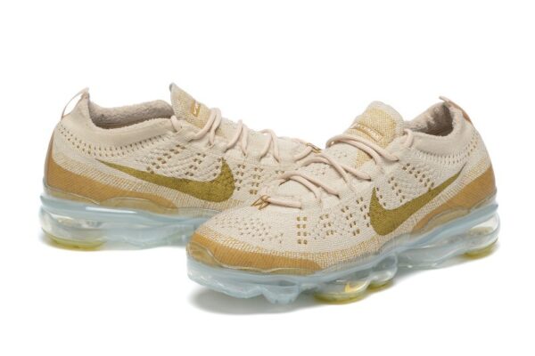Nike Vapormax Flyknit - Image 8