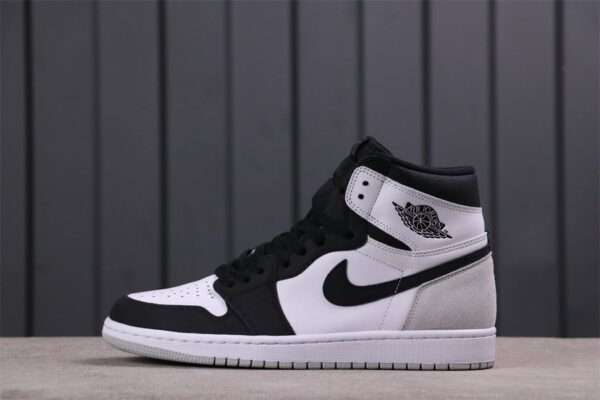 Air Jordan 1 Retro High OG Stage Haze - Image 9