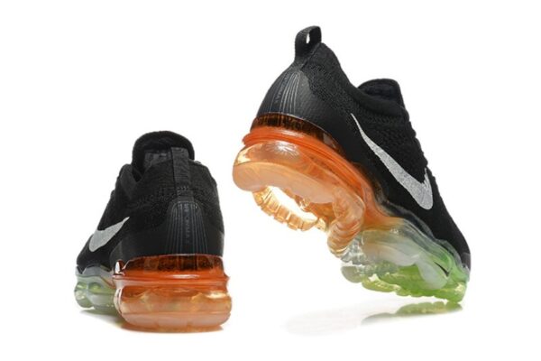 Nike Vapormax Flyknit - Image 3