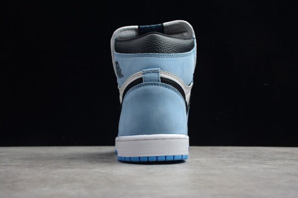 Air Jordan 1 Retro High OG 'University Blue' 555088-134 - Image 12