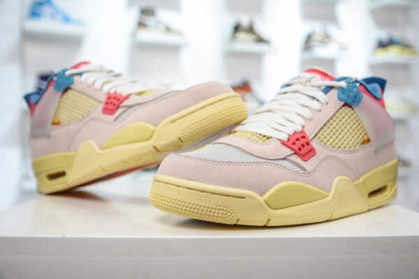 Union LA x Air Jordan 4 Retro 'Guava Ice' DC9533-800 - Image 9