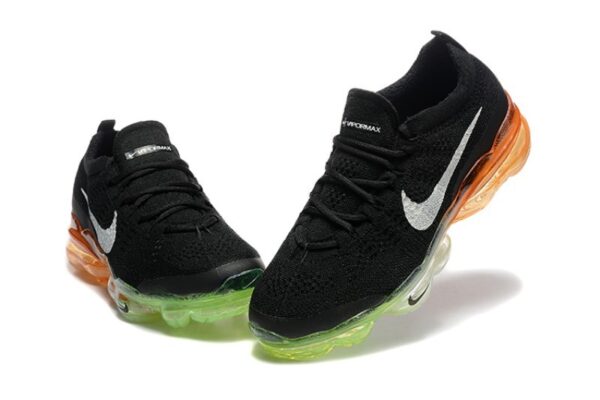 Nike Vapormax Flyknit - Image 4