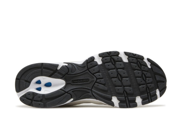 New Balance 530 - Image 4