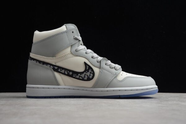 Dior x Air Jordan 1 High CN8607-002 - Image 3