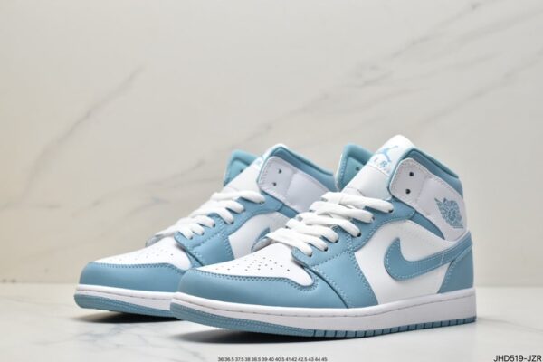 Wmns Air Jordan 1 Mid 'University Blue' BQ6472-141 - Image 5