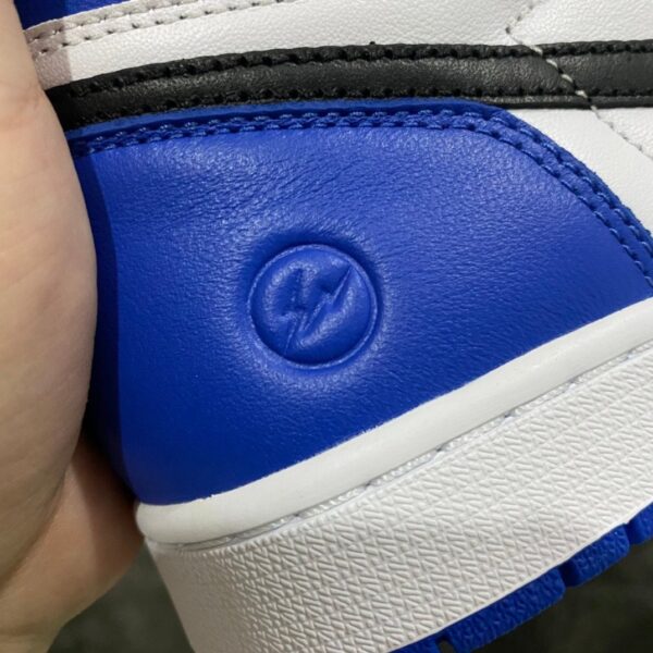 Fragment Design x Air Jordan 1 Retro High OG 716371-040 - Image 4