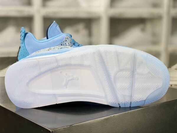 Jordan 4 Retro UNC (PE) - Image 10