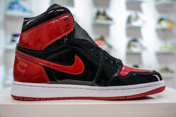 Air Jordan 1 Retro High OG 'Patent Bred' 555088-063 - Image 2
