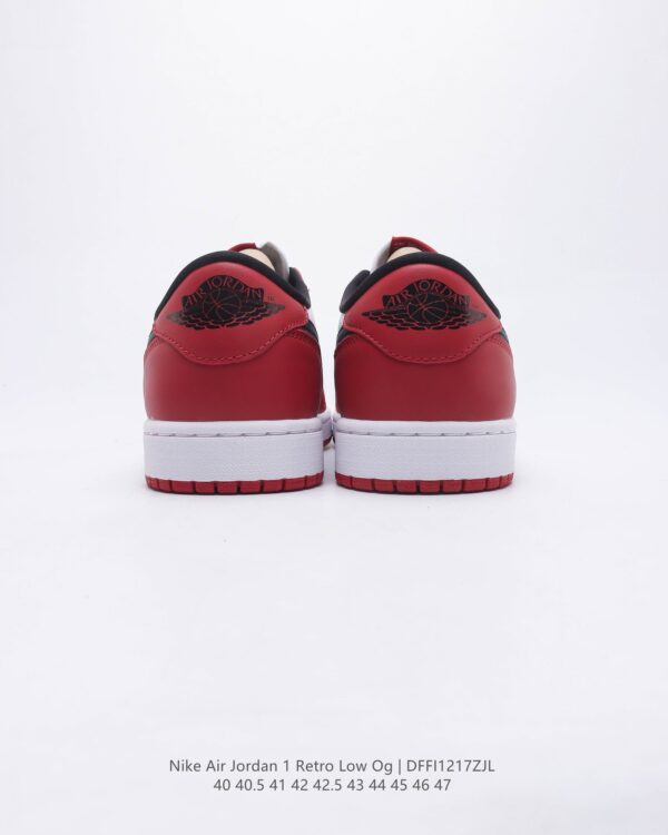 Air Jordan 1 Retro Low OG 'Chicago' 705329-600 - Image 6