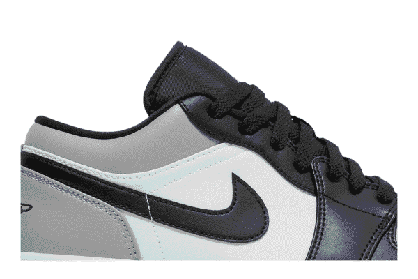 Air Jordan 1 Low 'Shadow Toe - Image 3