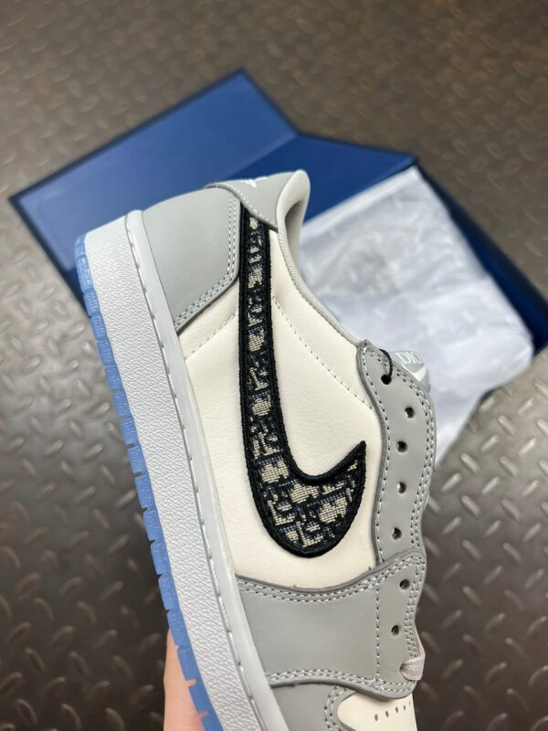 Dior x Air Jordan 1 Low CN8608-002 - Image 8